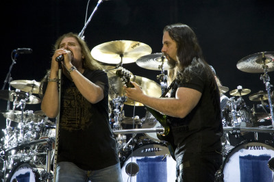 dream theater 2 KobetaSonik '09 - 19/20 de Junio (II) - Kobetamendi ( Bilbao )